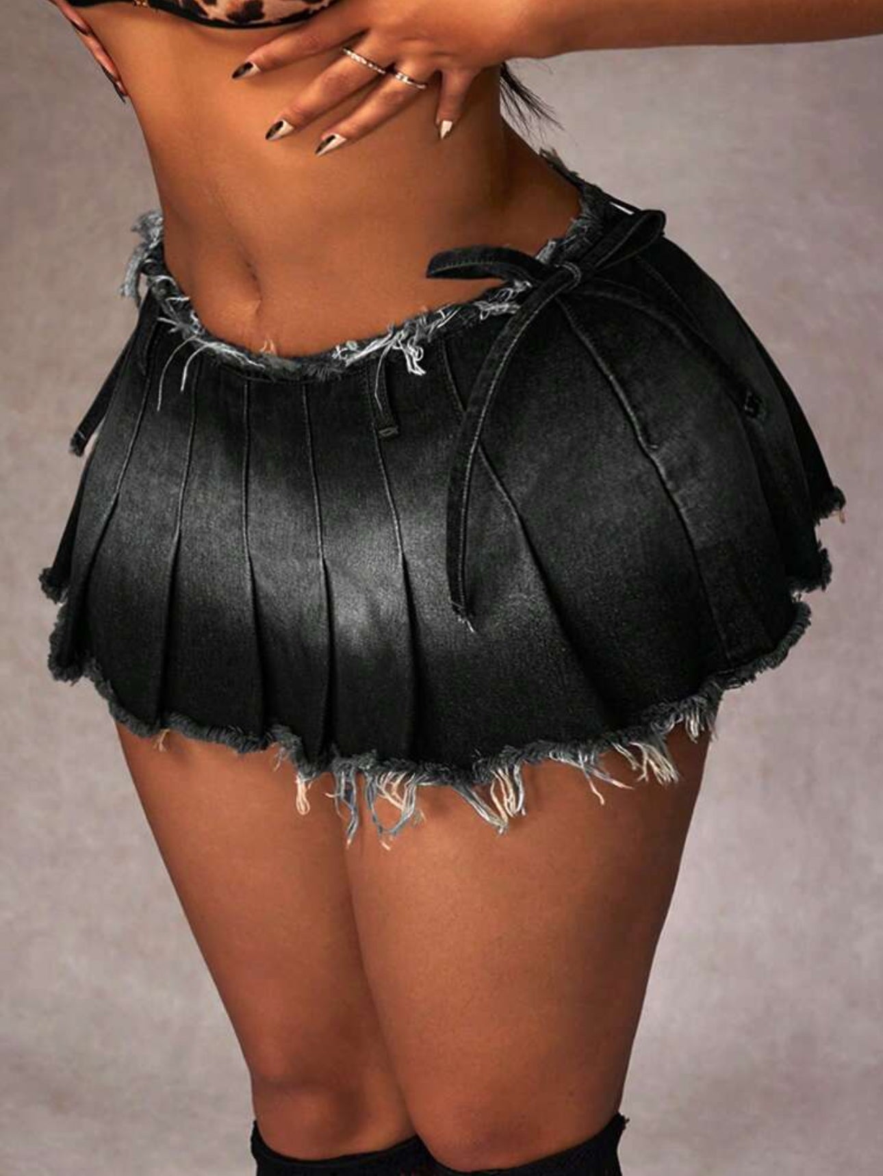 SHEIN ICON Pleated Denim Skirt